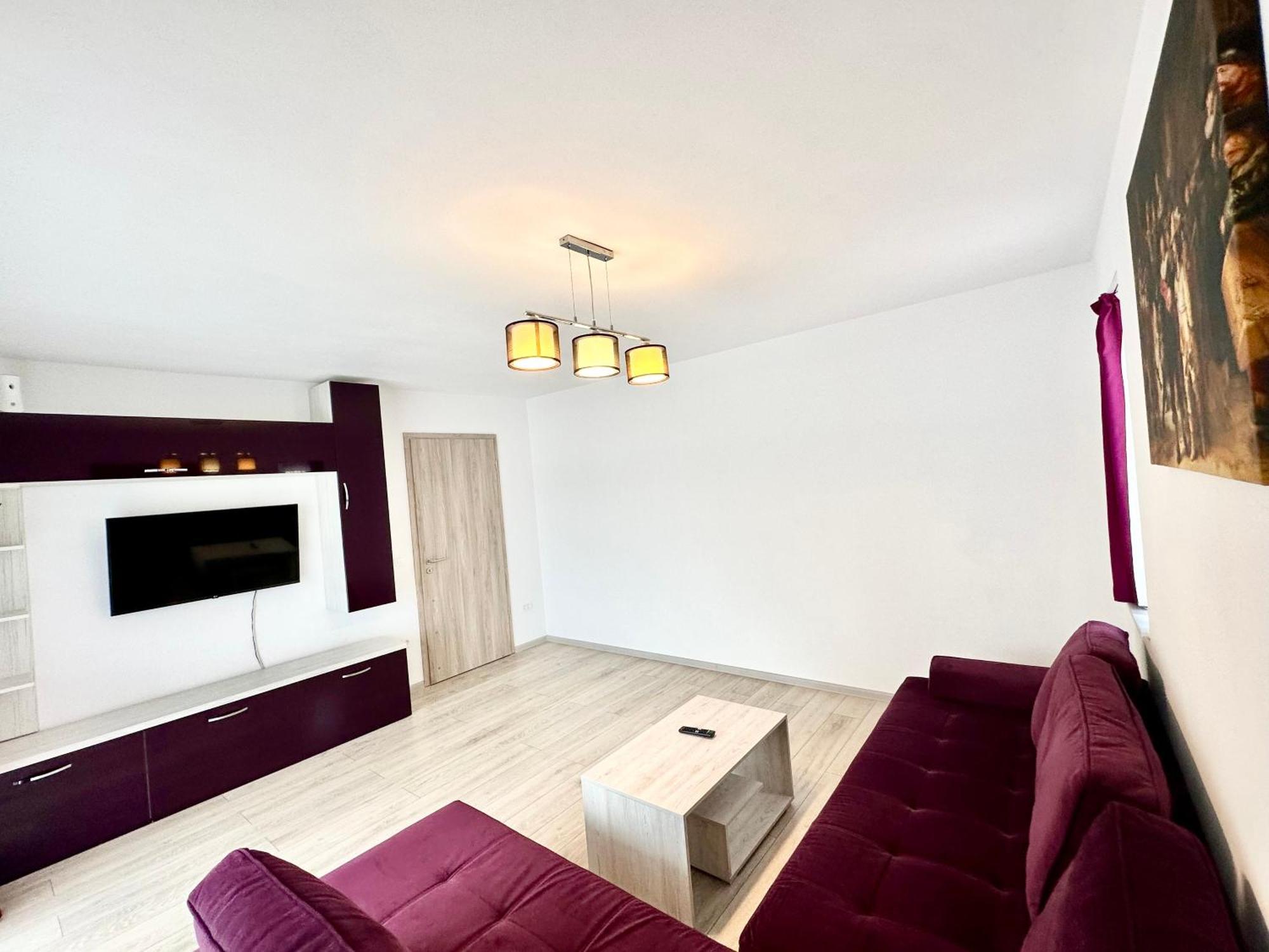 Kasper Coresi Mall - Rise Private Apartments & Suites Brasov Exterior photo